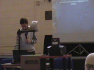 Fernando saltando las diapositivas